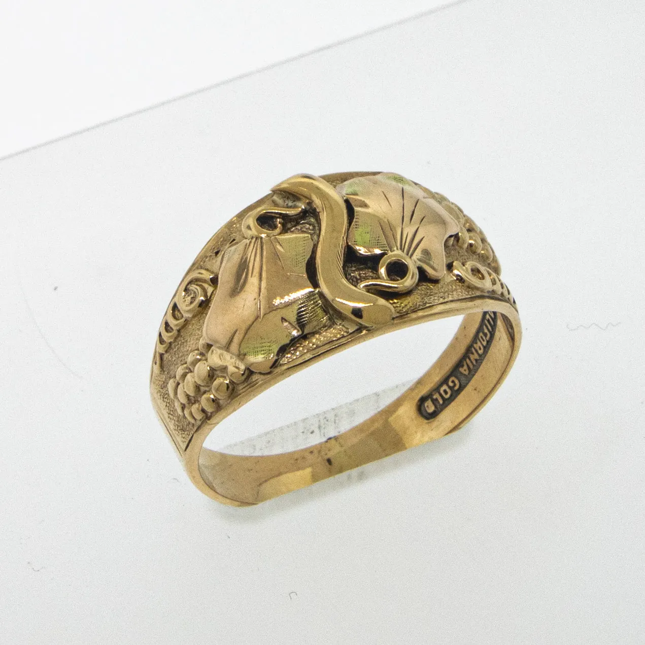 10K Yellow Gold Grape Vine Design Band California Gold Sz 10.75 (Estate Jewelry)