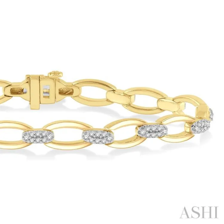 3/4 Ctw Oval Open Link Round Cut Diamond Bracelet in 14K Yellow Gold