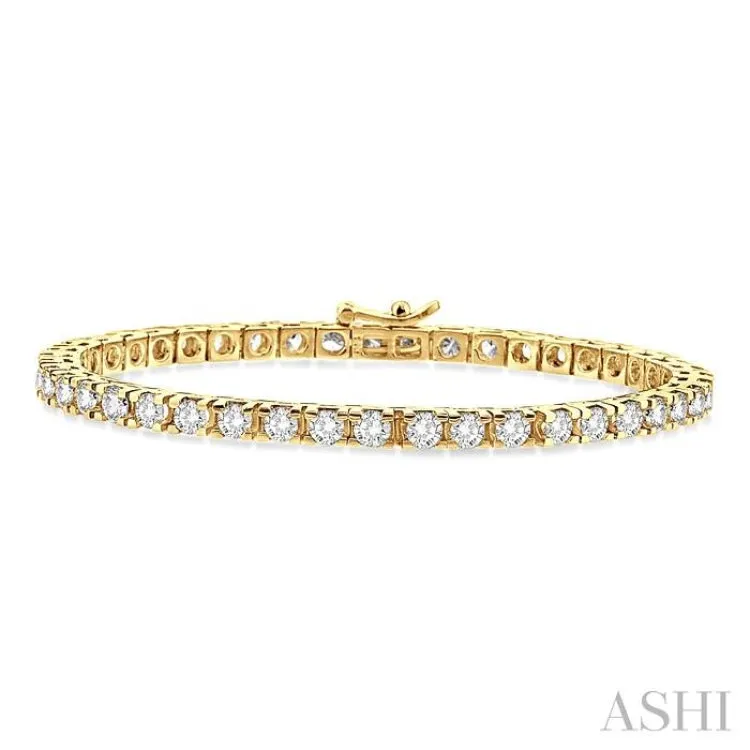 6 Ctw Square Shape Round Cut Diamond Tennis Bracelet in 14K Yellow Gold