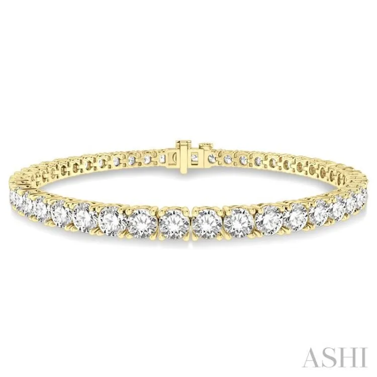 8 Ctw Round Cut Diamond Tennis Bracelet in 14K Yellow Gold