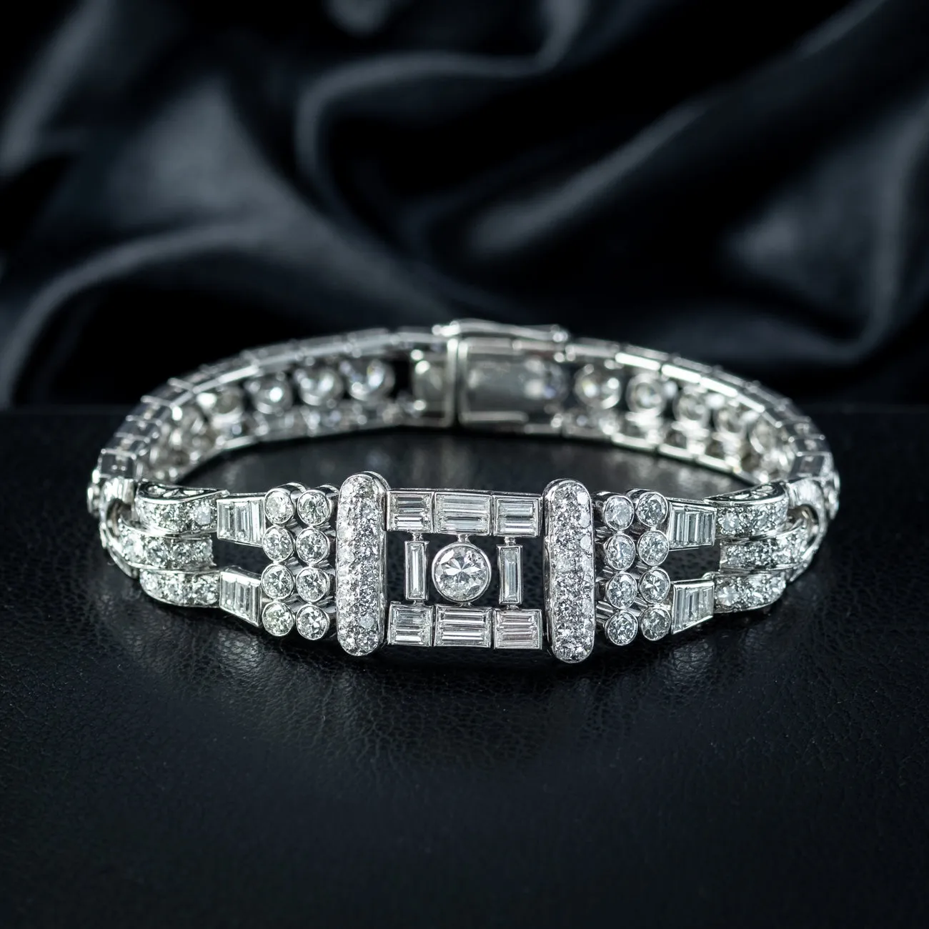 Art Deco Diamond Bracelet Platinum 15ct Diamond