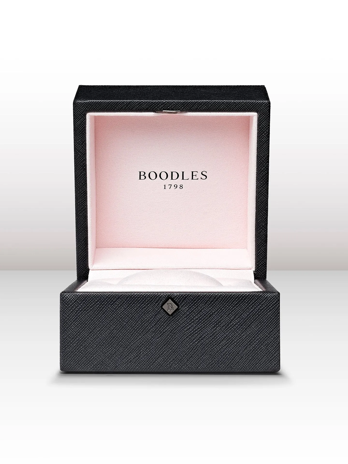 Be Boodles Platinum Diamond Bangle