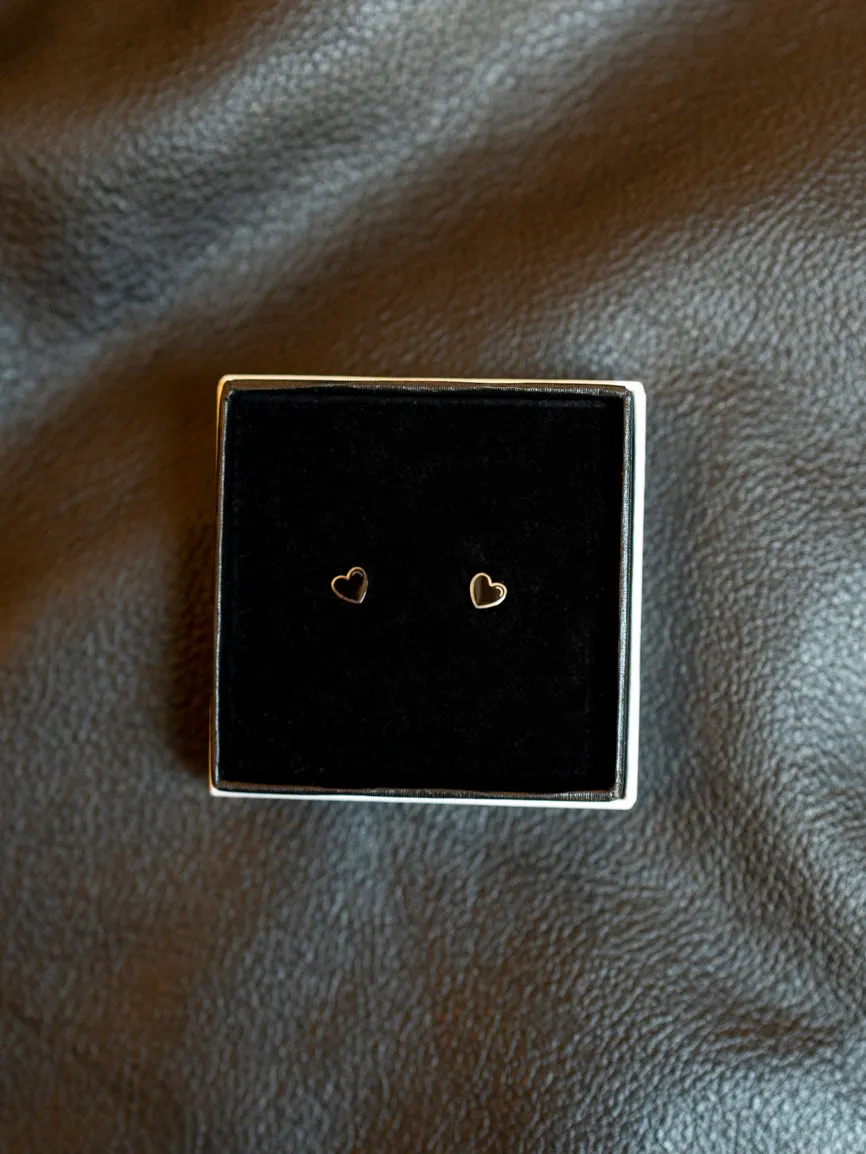 Black Heart Stud Earrings