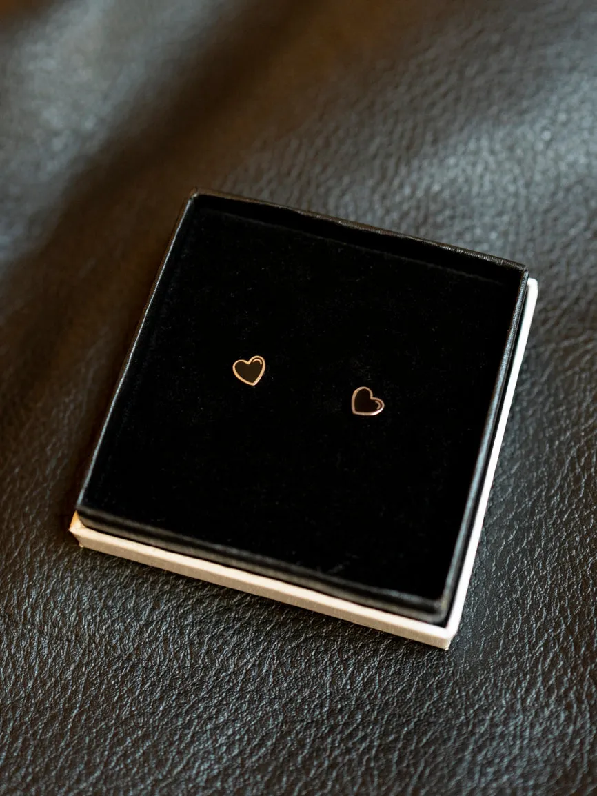 Black Heart Stud Earrings