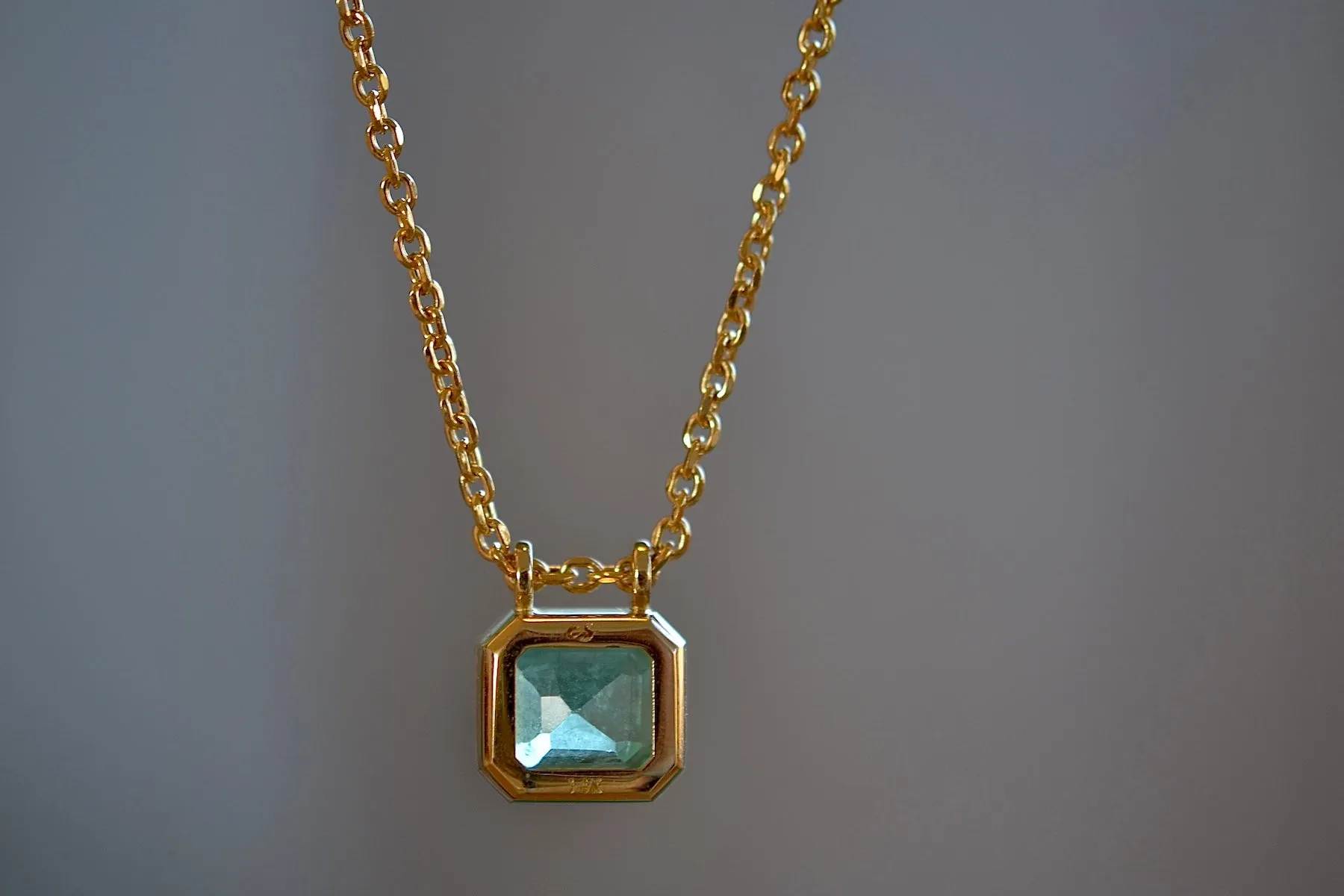 Duo Bale Emerald Necklace