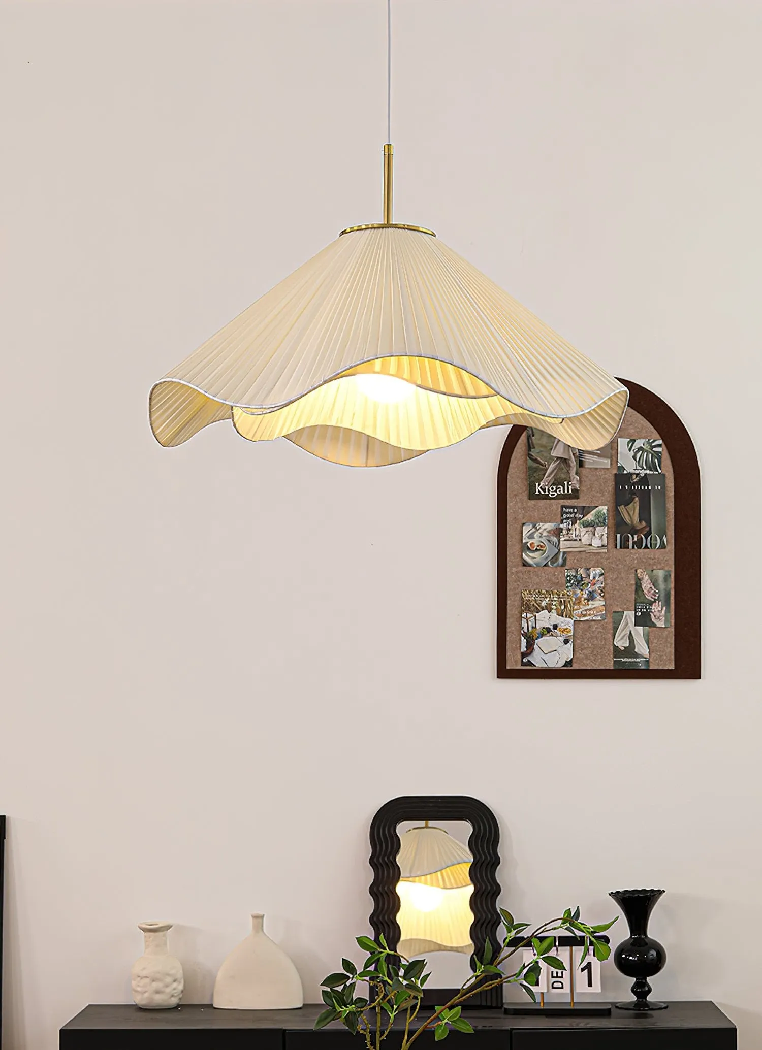 Elara Pendant Light