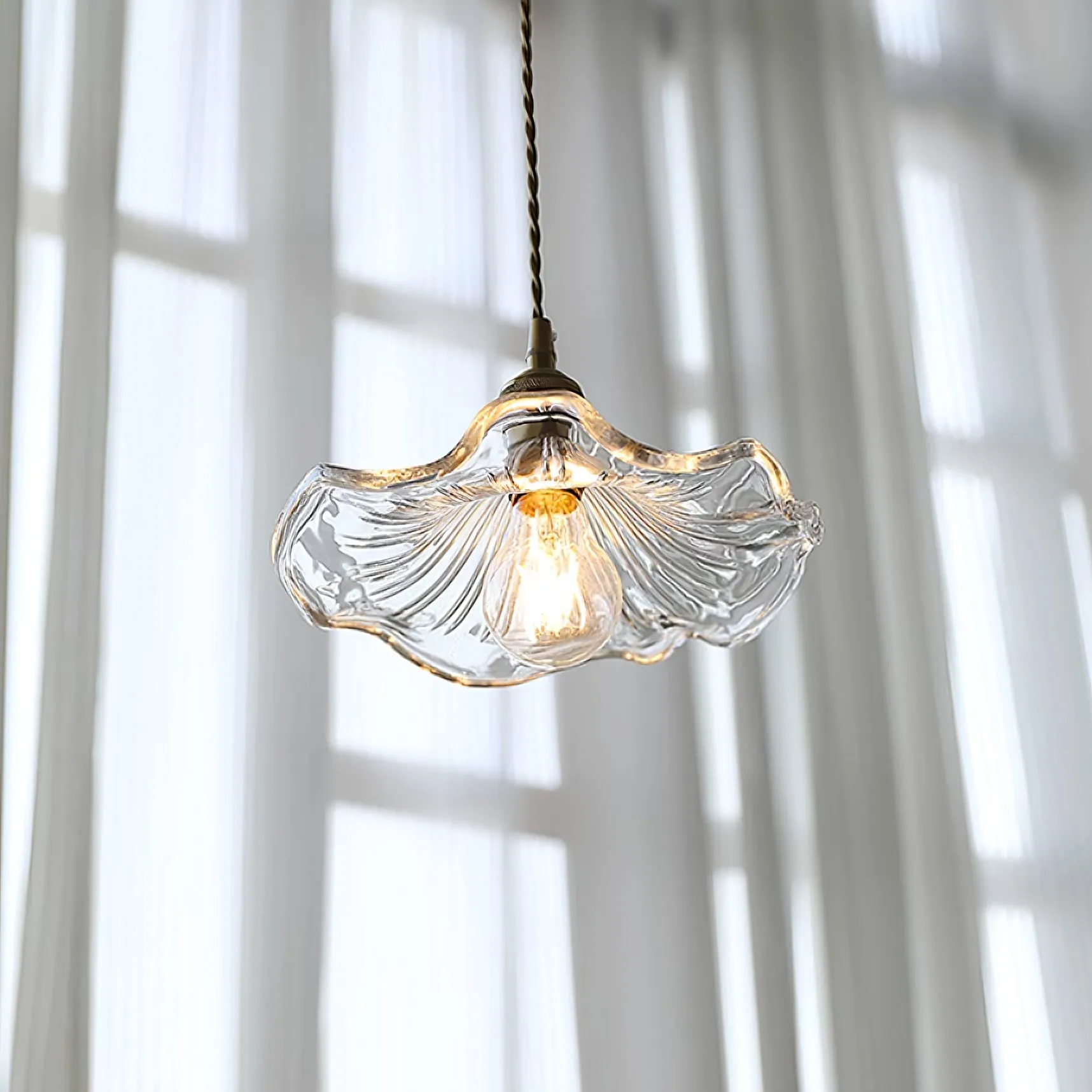 Flower Glass Plug In Pendant Lamp