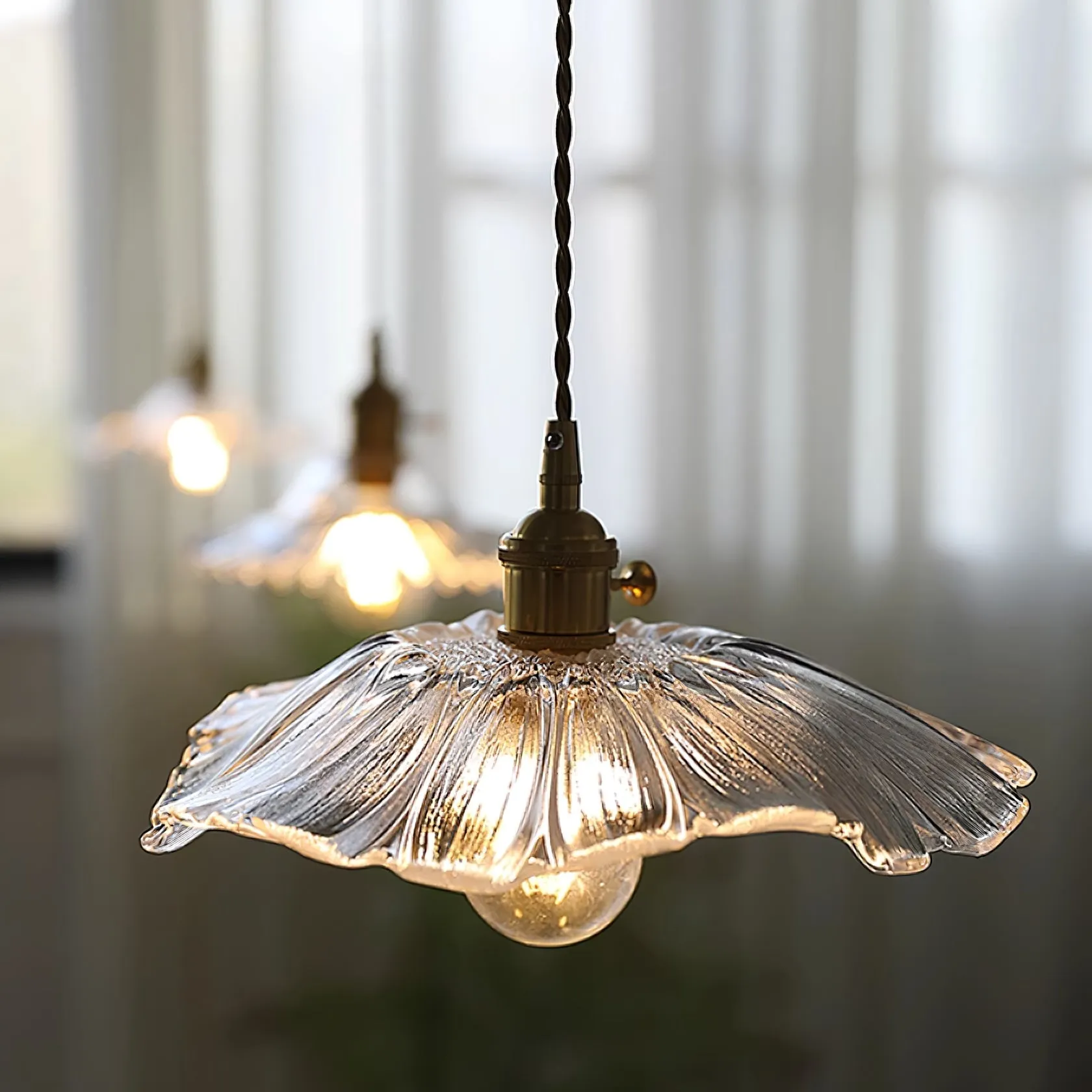 Flower Glass Plug In Pendant Lamp