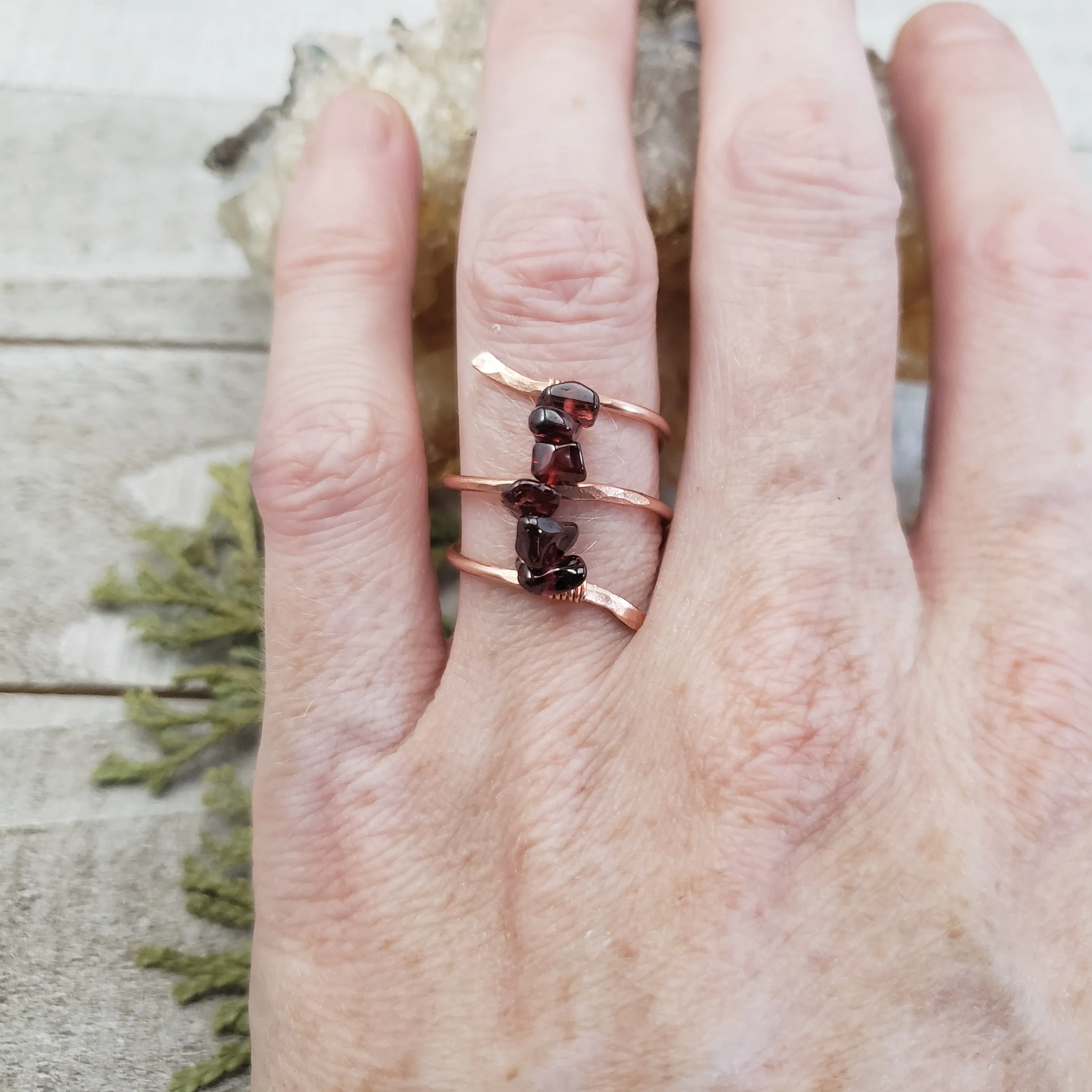 Garnet copper twist ring