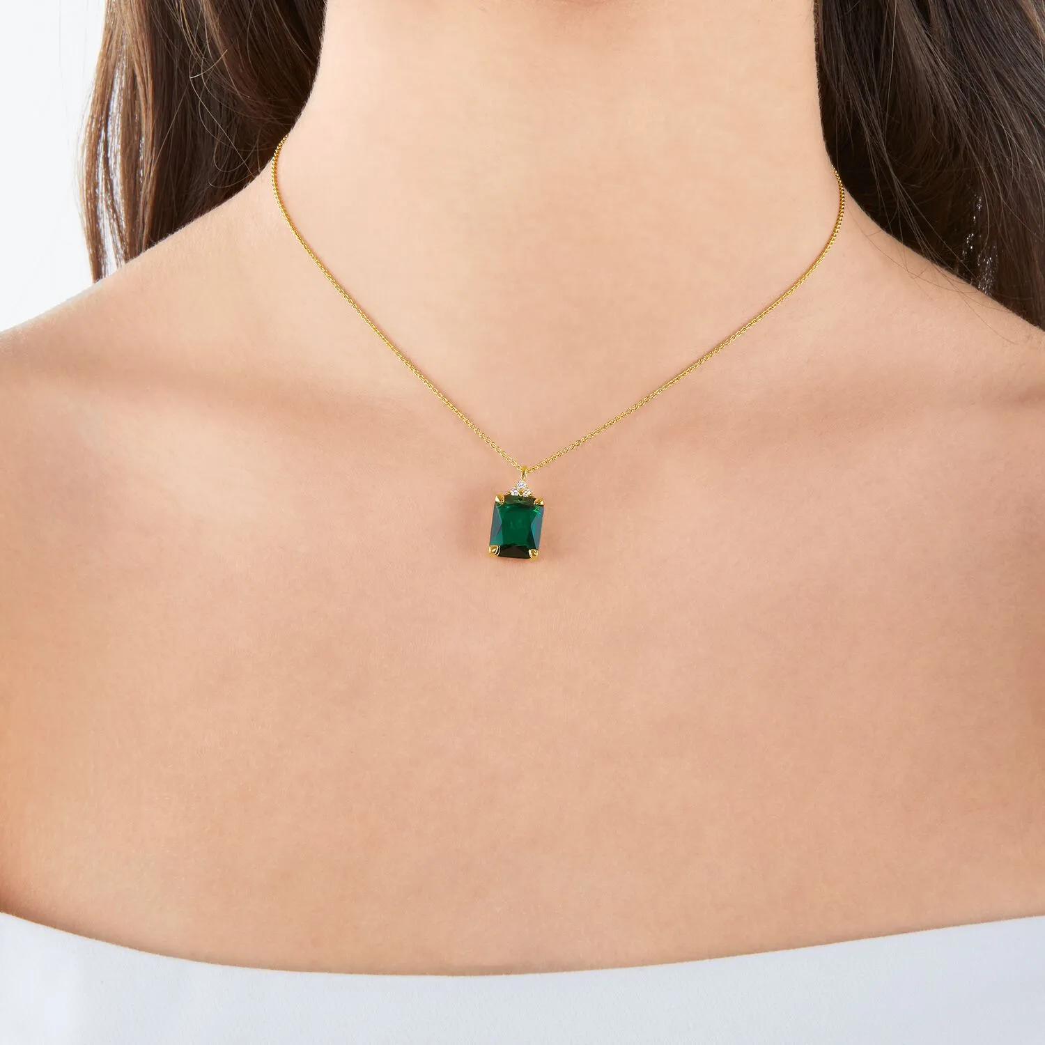 Green Stone Necklace Gold