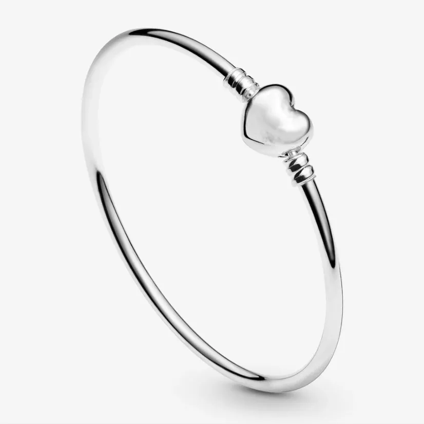 Heart silver bangle