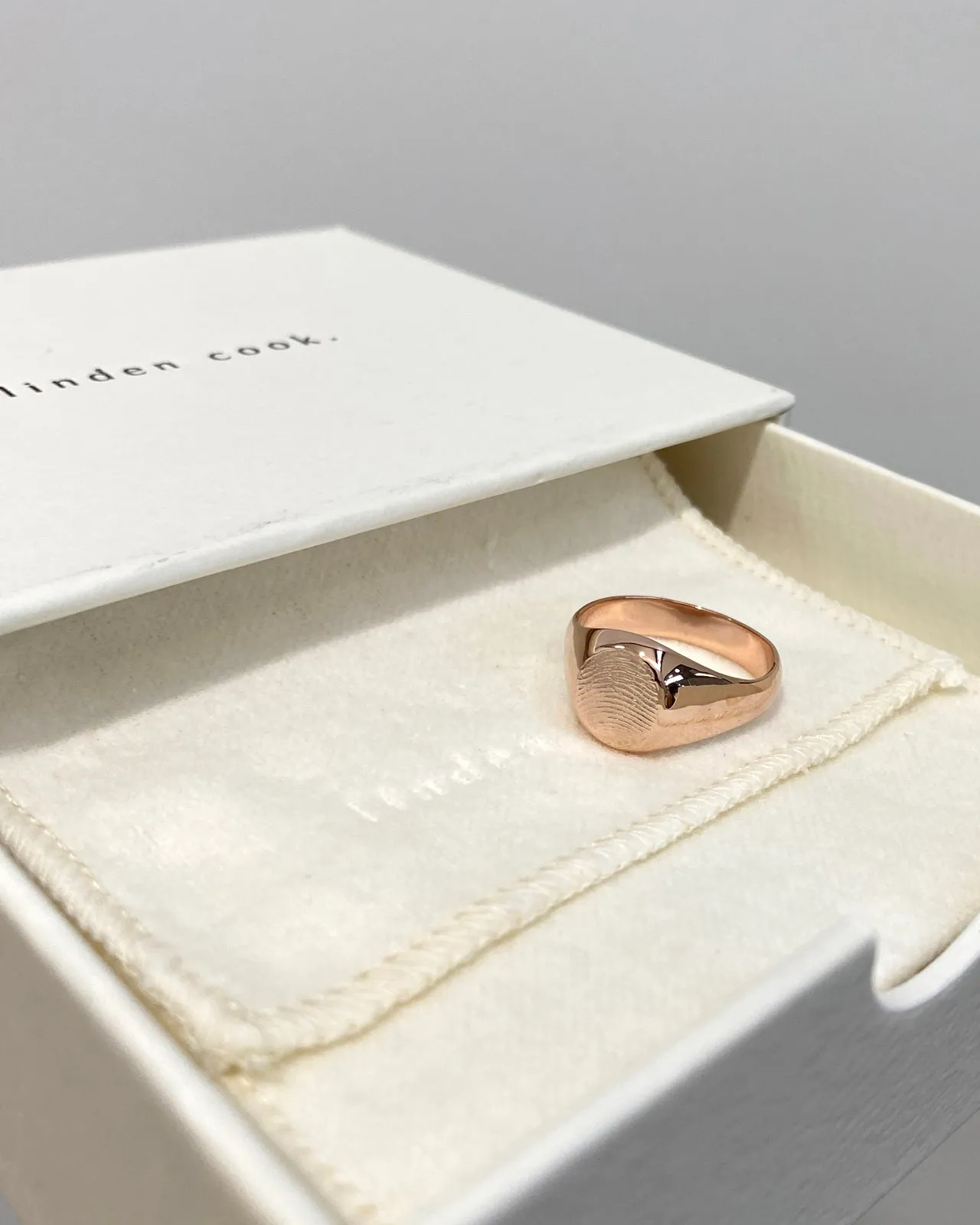 Impression Signet Ring | Rose Gold