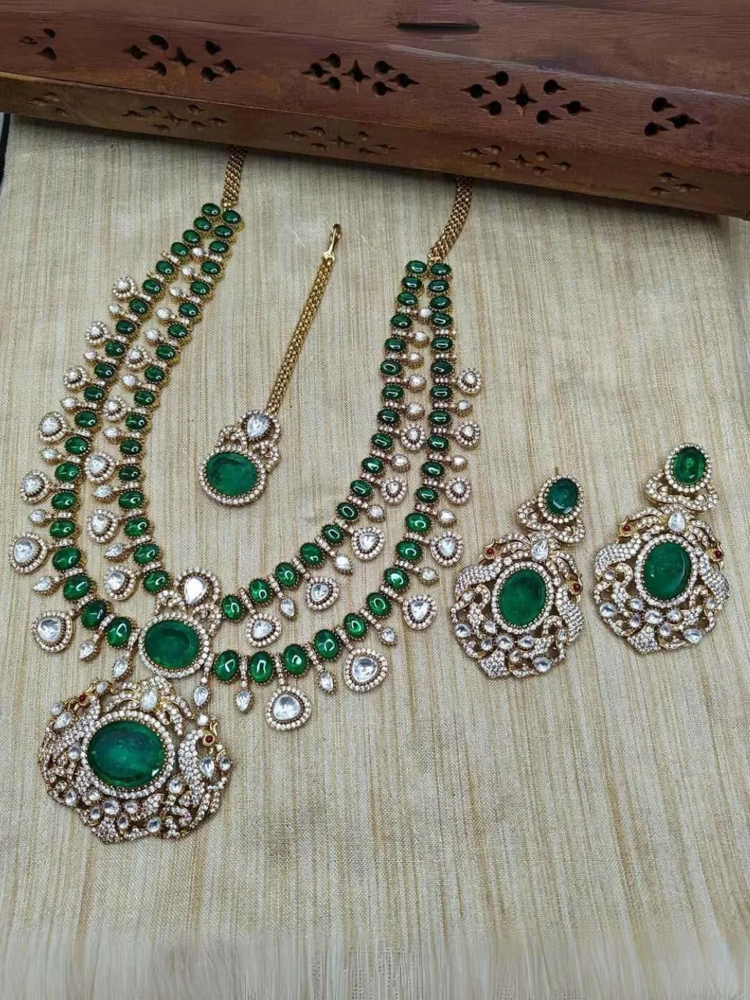 Isha Ambani Inspired Long Emerald Necklace