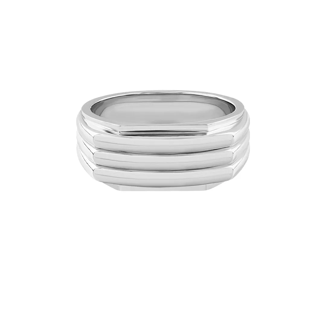 Lined Signet Ring in Silver