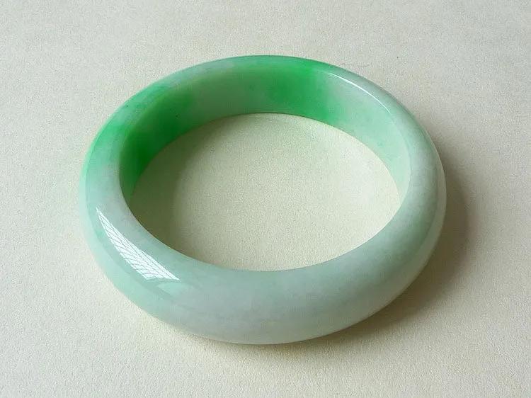 Natural Jade Bangle Jadeite Bangle Internal Diameter 55.6mm BER017