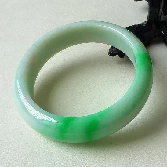 Natural Jade Bangle Jadeite Bangle Internal Diameter 55.6mm BER017