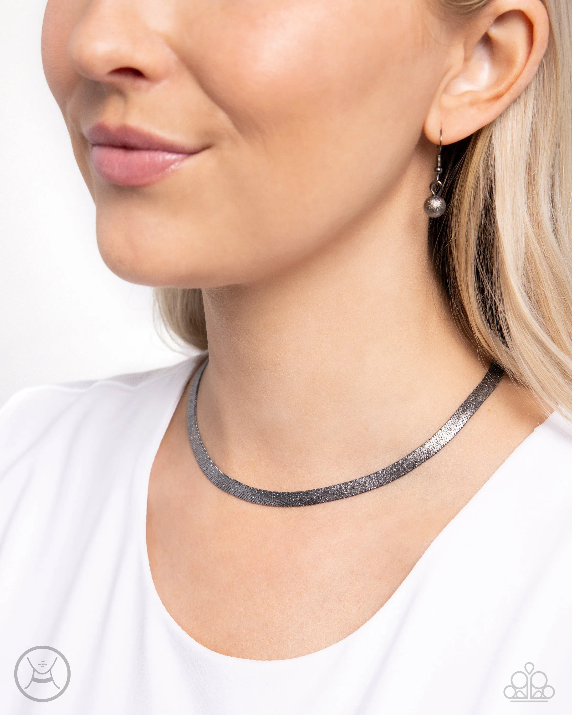 Necklaces Simply Scintillating - Black