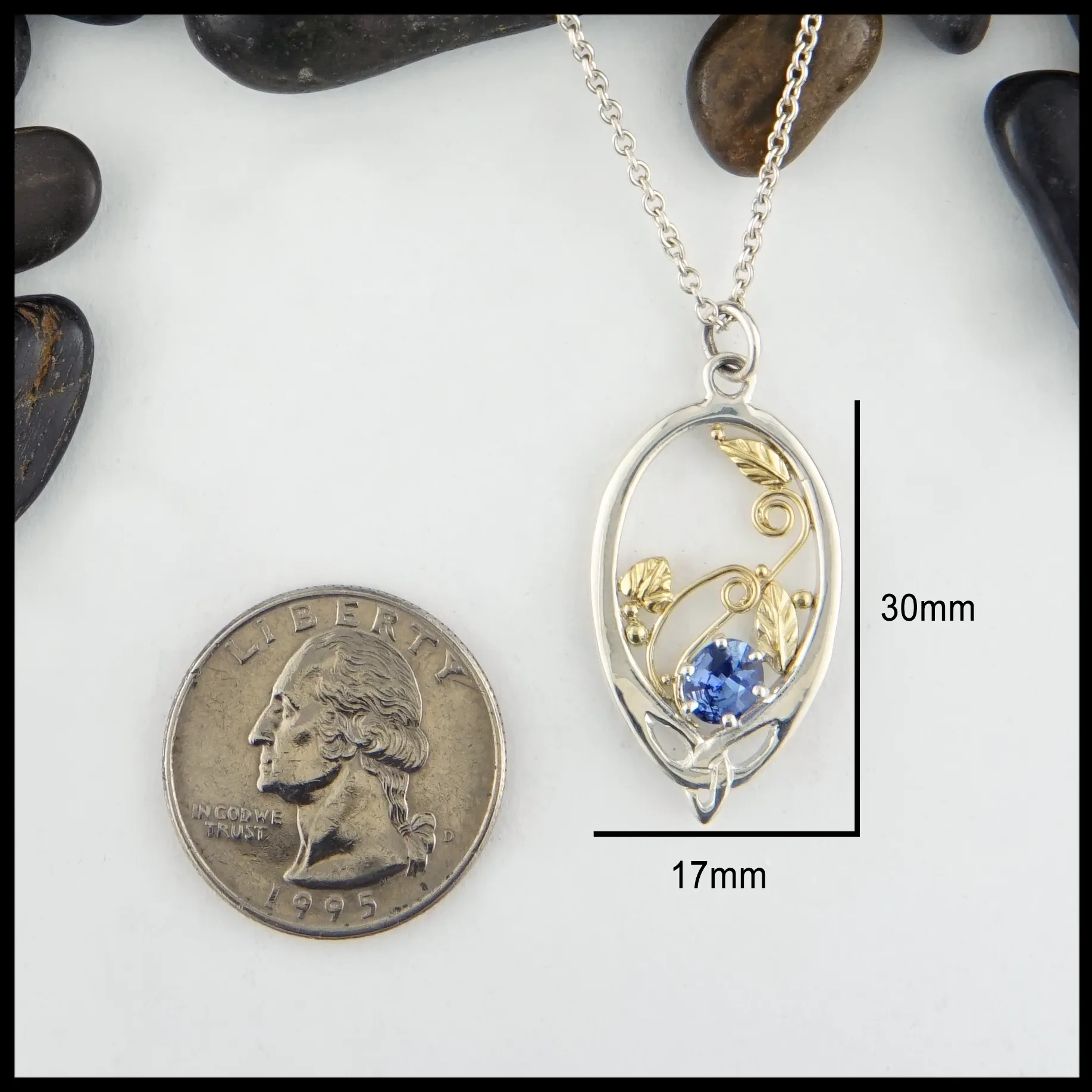 Oval Ceylon Sapphire Pendant and Earring Set