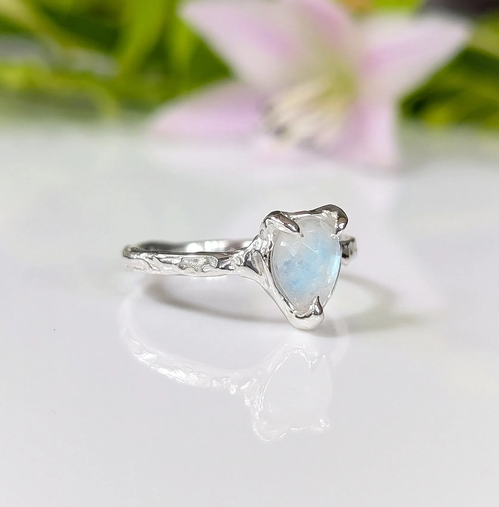 Rainbow Moonstone ring in Sterling Silver