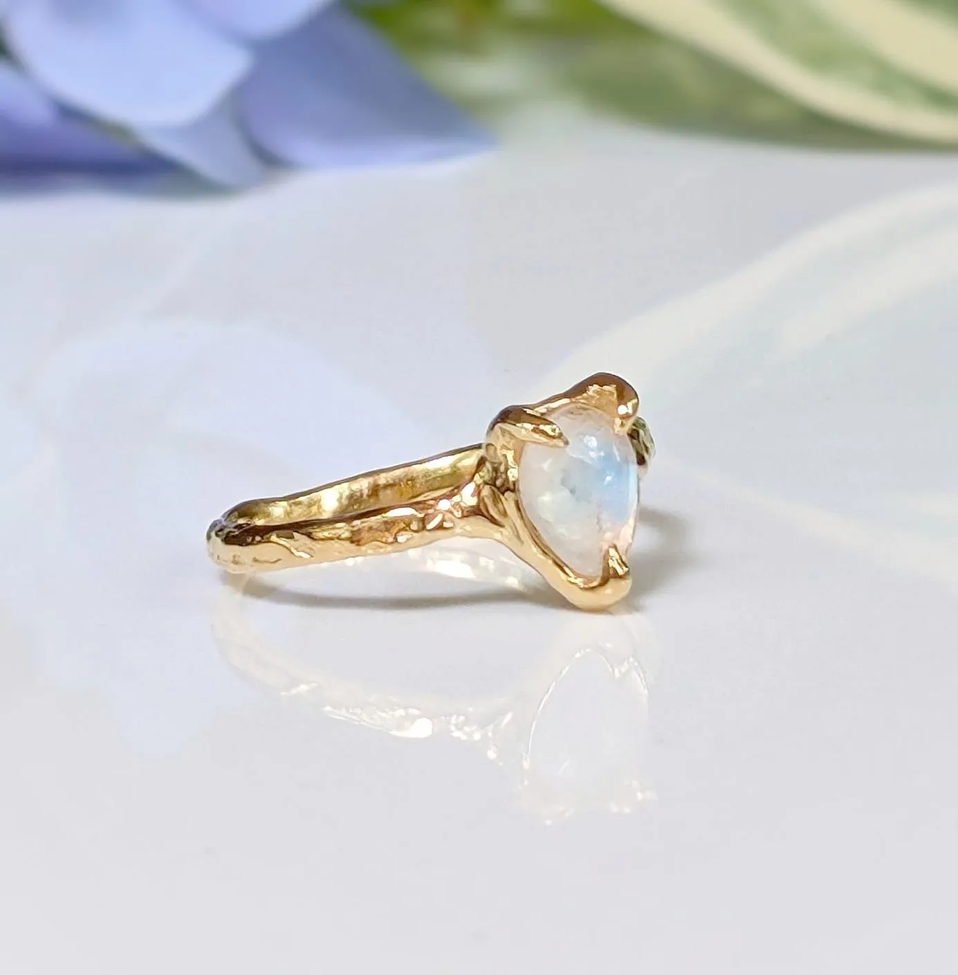 Rainbow Moonstone ring in Sterling Silver