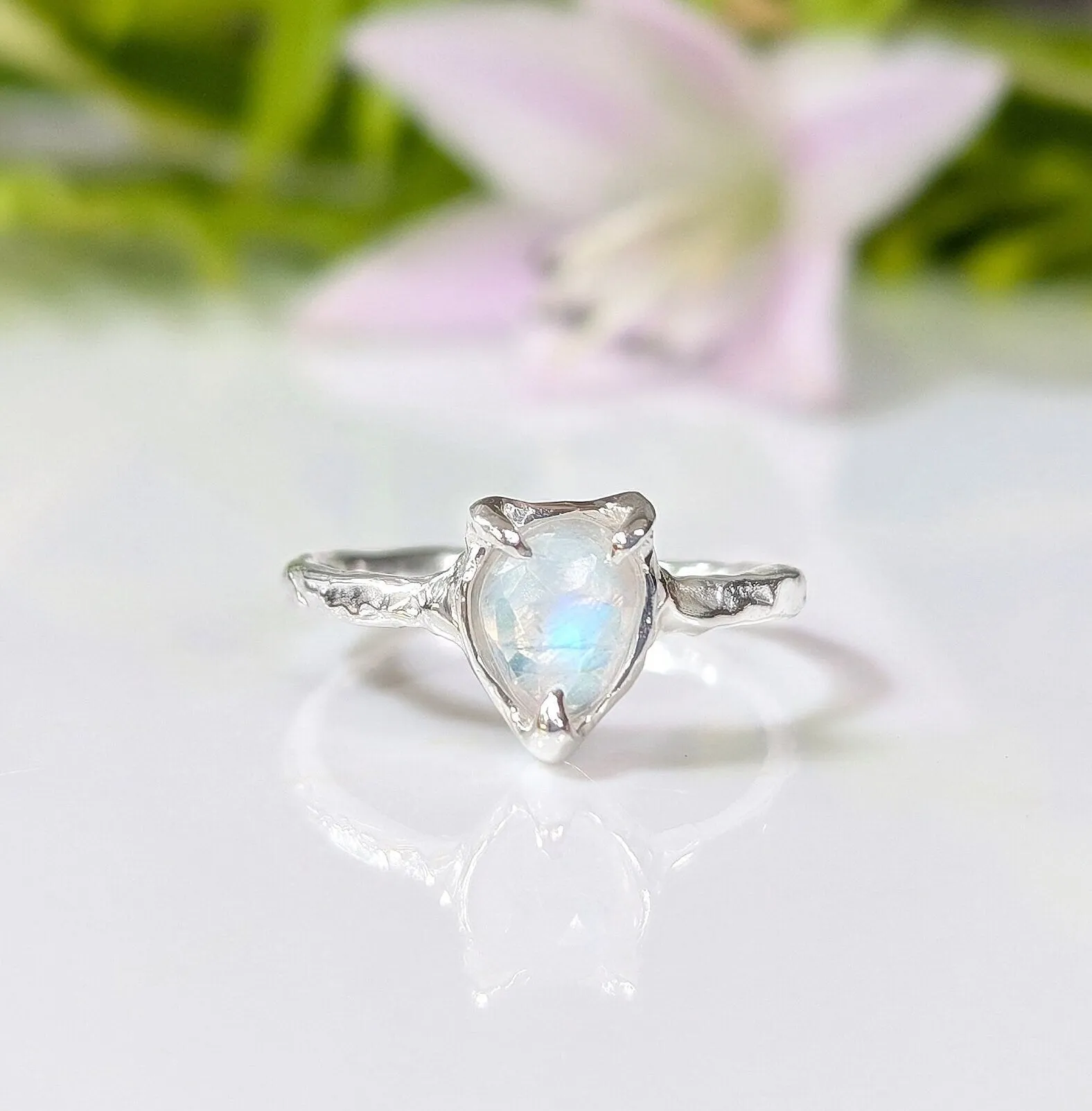 Rainbow Moonstone ring in Sterling Silver