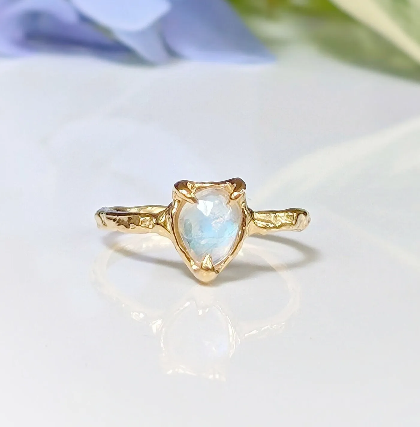 Rainbow Moonstone ring in Sterling Silver