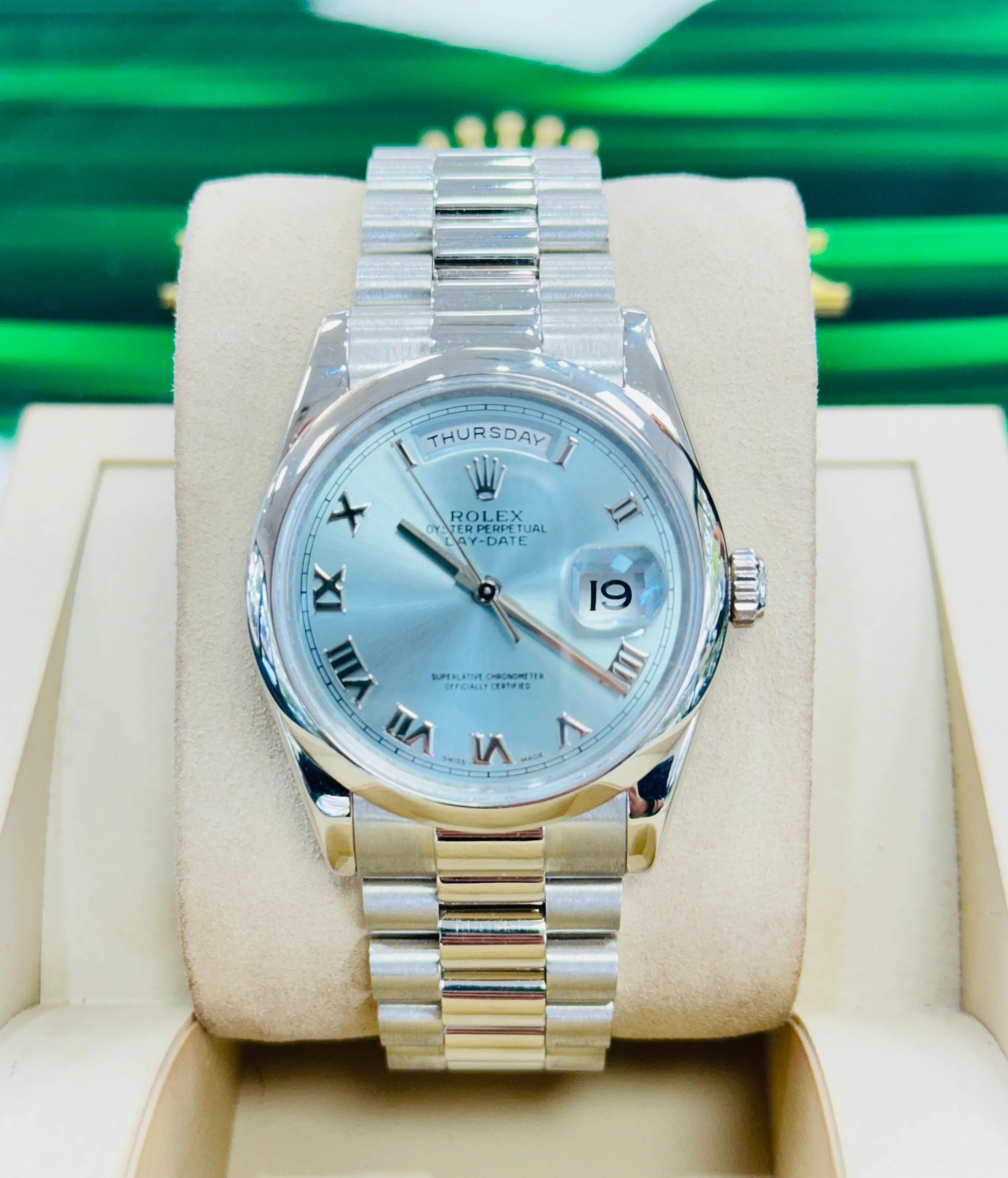 Rolex President Day-Date 36mm 118206 Glacier Blue Roman Dial Box/Papers MINT