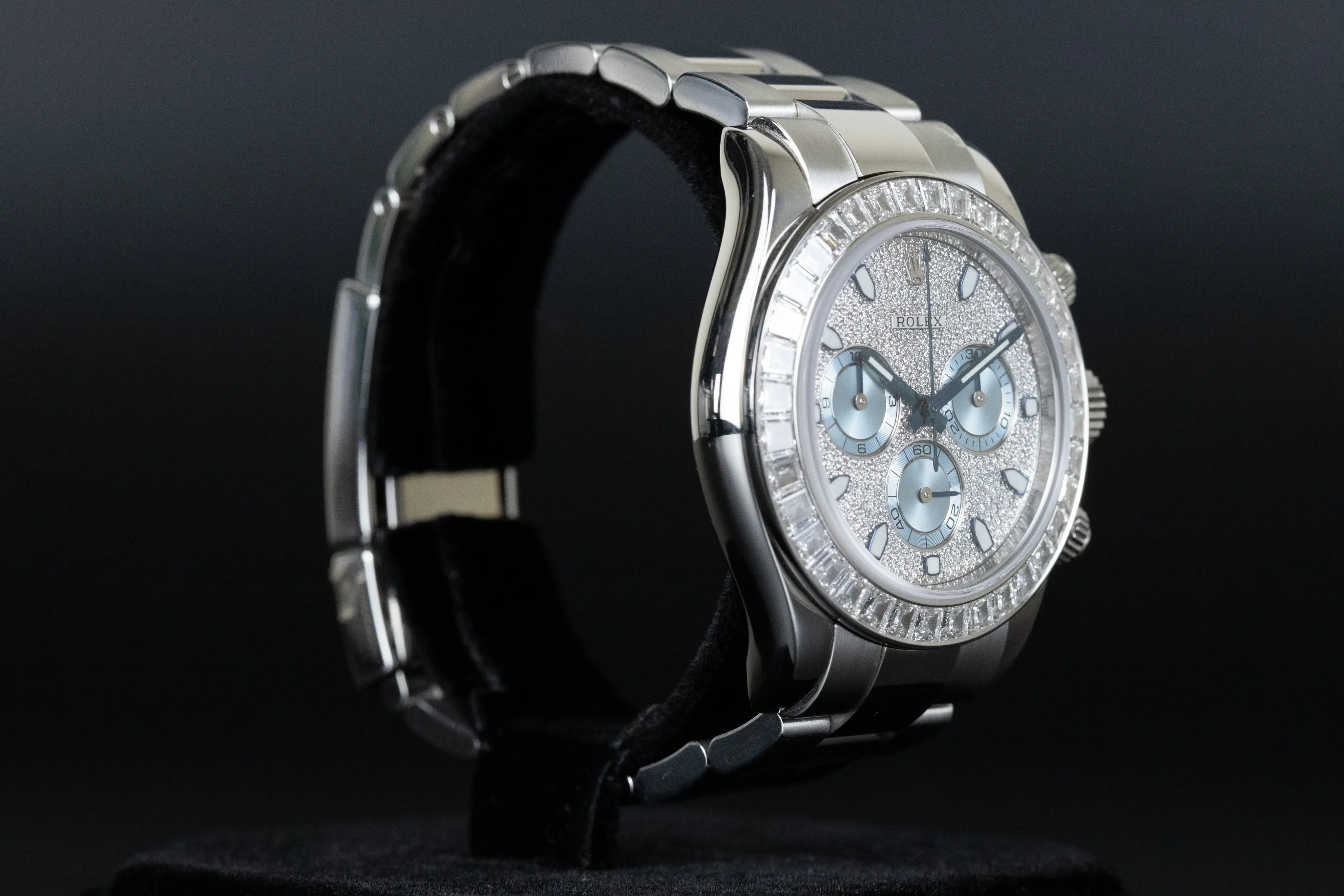 Rolex<br>116576TBR Daytona Platinum Pave Dial Baguette Diamond Bezel