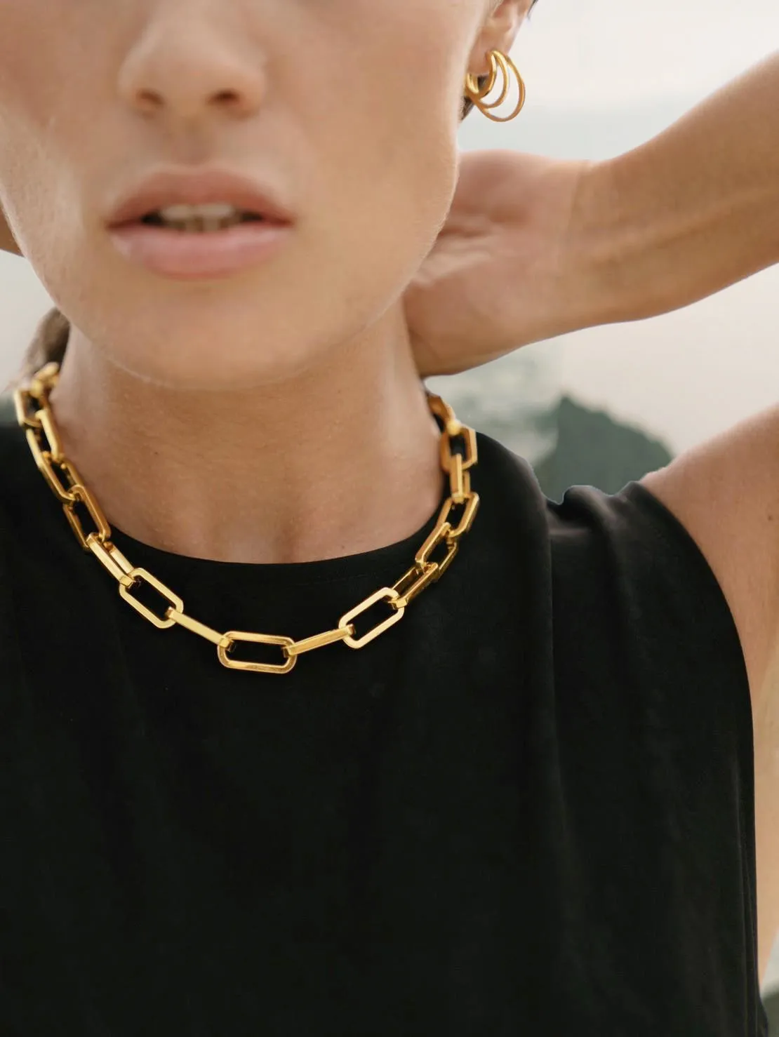 Square Modern Chain Choker