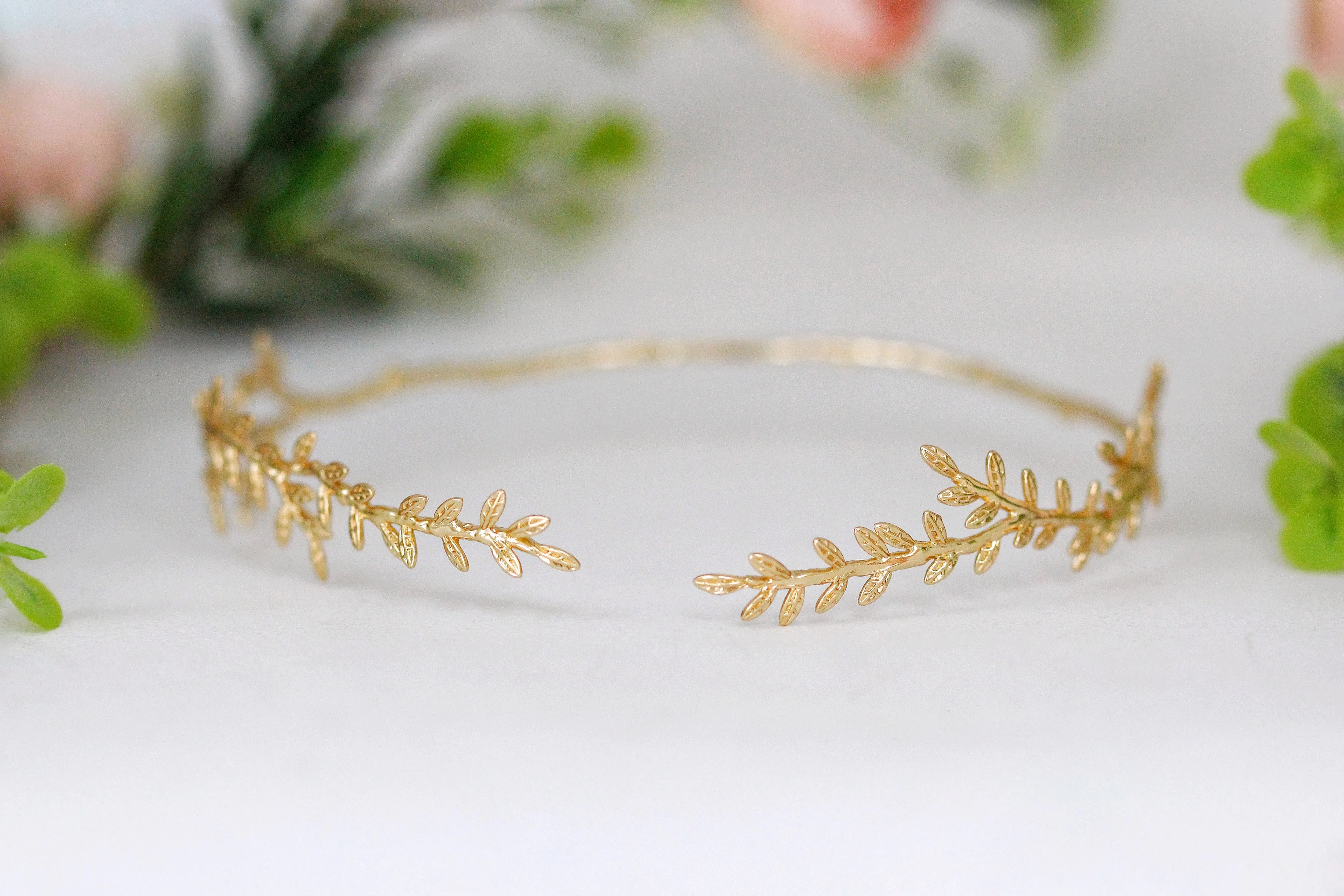 Wild Branches Choker